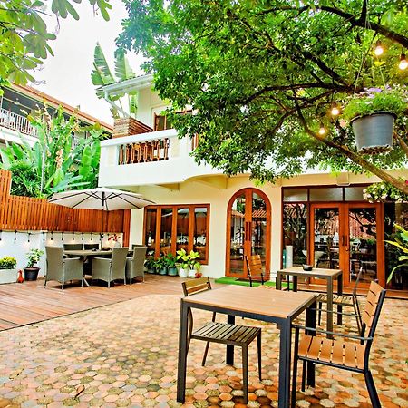 Art House Old City Chiang Mai Exterior foto